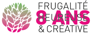 logo des 8 ans du mouvement de la Frugalité heureuse et créative